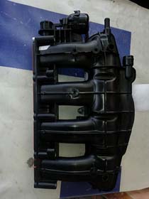 R8 2.0 TFSİ MMEMANİFOLT ÇIKMA PARÇA